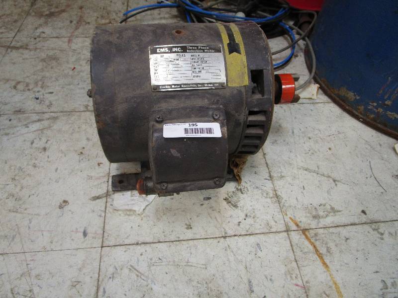 lot 195 image: 3 Phase Induction Motor