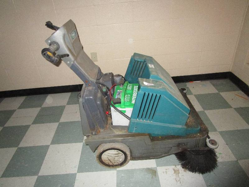 lot 210 image: Tennant Walk Behind Floor Scrubber Industrial