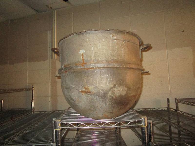 lot 297 image: Hobart Mixer Bucket