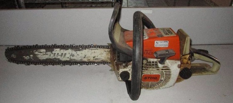 lot 13 image: Stihl O26 Pro Chainsaw Wood Cutter Climber Chain Saw Farm Boss