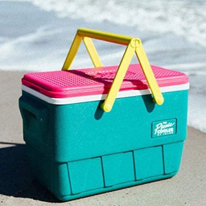 lot 1696 image: Igloo Retro Jade 25 Qt Lunch Picnic Basket Cooler