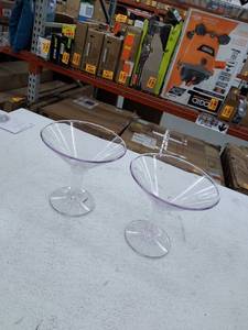 lot 40843 image: Set of 2 Large Clear Plastic Margarita Cups