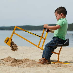 lot 10274 image: Reeves Toys Big Dig Ride on Working Crane