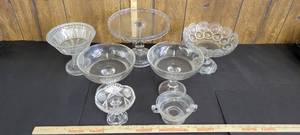 lot 1344 image: Footed serving dishes