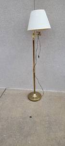 lot 1355 image: Swing arm floor lamp