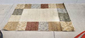 lot 1358 image: Rug 91 X 63