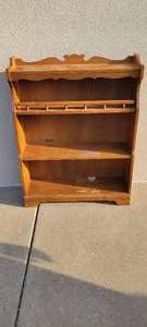 lot 1368 image: Bookshelf 32 12 L