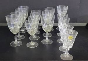 lot 1391 image: Wine glasses