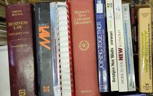 lot 1465 image: Learning books see titles and authors in pics