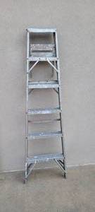 lot 1487 image: Painters ladder