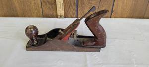 lot 1502 image: Vintage woodworkers wood plane