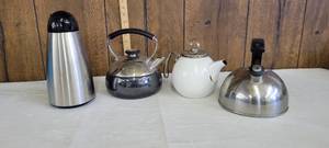 lot 1539 image: Coffee pots
