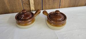 lot 1524 image: Stoneware soup bowls wlids