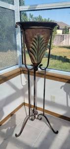 lot 112 image: Metal Jardiniere Stand with Urn - 49 Tall and 19 Diameter