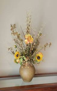 lot 134 image: Floral Arrangement - 41