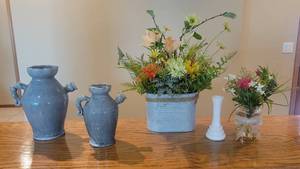 lot 166 image: Floral Arrangements, Matching Pottery Pitchers and Vase