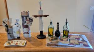 lot 220 image: Kitchen Decor
