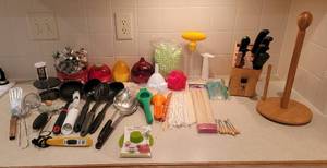lot 223 image: Kitchen Essentials