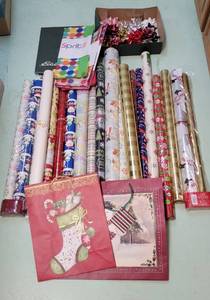 lot 283 image: Wrapping Paper, Bows and Tissue Paper