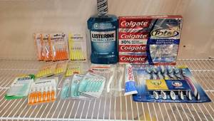 lot 306 image: Oral Care - New