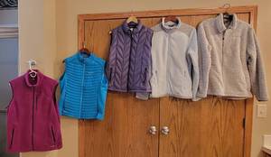lot 333 image: Eddie Baur Ladies Vest and Jackets - Size XL