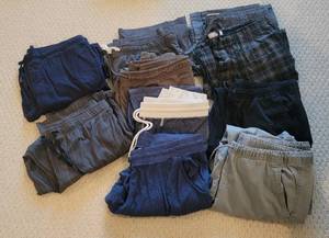 lot 338 image: Mens Lounge Pants - Large