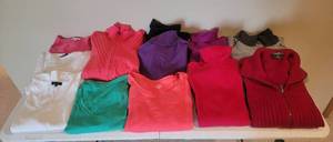 lot 909 image: Womens Clothing Size Xl - Escada Sport, Eddie Bauer and Ralph Laurenldwl5i