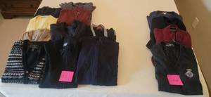 lot 931 image: Mens XL and Large Sweaters