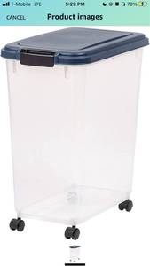 lot 55394 image: IRIS USA Airtight Food Container for Dog, Cat, Bird, and Other Pet Food Storage Bin, BPA Free