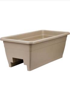 lot 55396 image: Akro Mils (SPX24DB0E32) Deck Box Planter, Mocha, 12-Inch