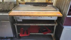 lot 2456 image: 4ft Commercial Patriot Natural Gas Countertop Griddle