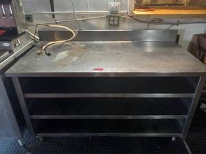 lot 2468 image: Stainless steel table with 3 shelves