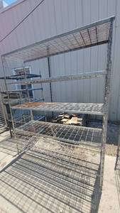 lot 2495 image: 5-Tier Metal Shelf