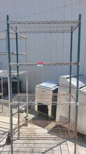 lot 2497 image: Green 4-Tier Metro Rack