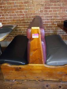 lot 8714 image: Double Sided Wooden Framed Booth (4ft X 4ft X 39)