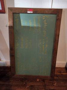 lot 8723 image: Green chalk board
