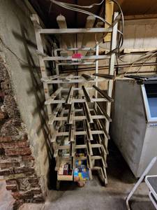 lot 8794 image: Large Can Rack