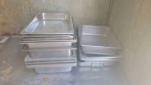 lot 8813 image: Dozen of Stainless Steel Chaffing Dish Pans