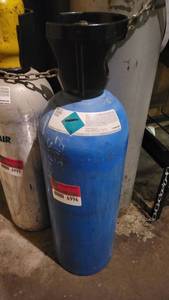 lot 6996 image: 3AL1300-W Blue CO2 Tank