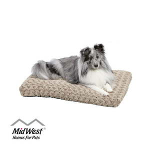lot 39230 image: MidWest Quiet Time Dog Bed & Crate Mat Deluxe Ombre Swirl 30 Mocha