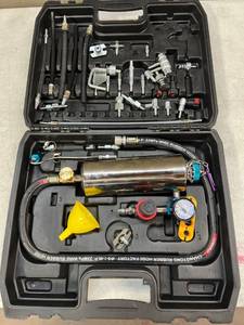 lot 30791 image: Vevor Fuel Injector Cleaning Kit - May be missing parts
