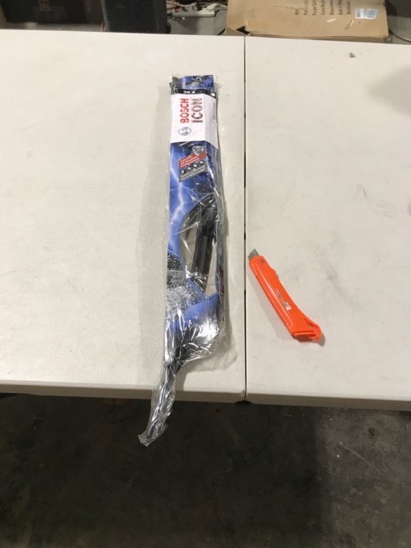 lot 8690 image: Bosch Icon Wiper Blade