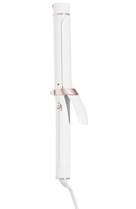 lot 38095 image: T3 SinglePass� 1.25-Inch Ceramic Curling Iron in Wrg at Nordstrom