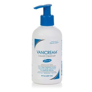 lot 6909 image: Free & Clear Liquid Cleanser, 8 Fl. Oz.
