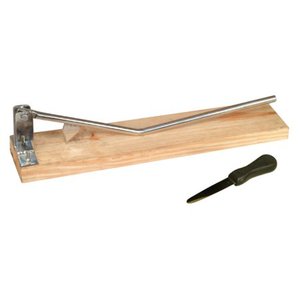 lot 7743 image: King Kooker Oyster Opener