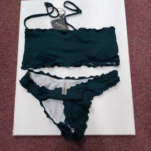 lot 9761 image: ZAFUL BIKINI  size M