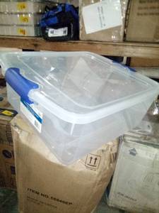 lot 321 image: Homz - Heavy Duty Modular Stackable Storage Container.