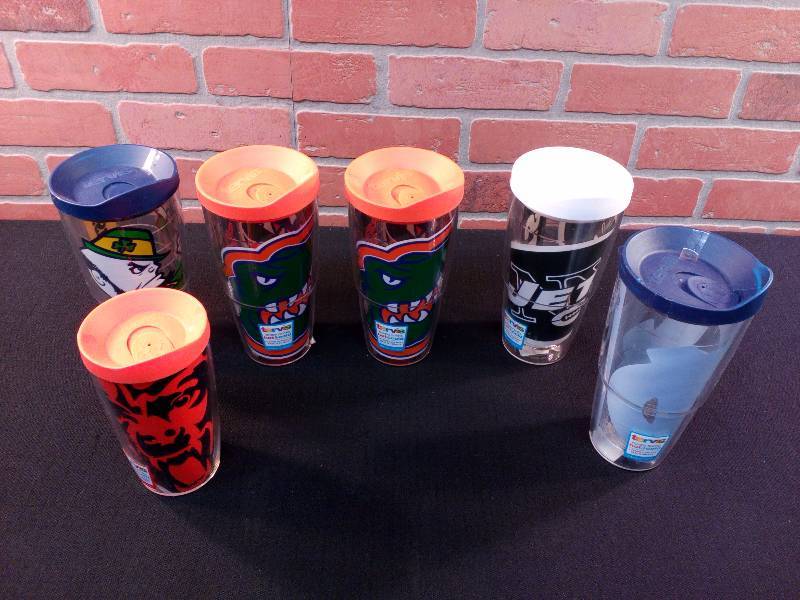 lot 15 image: Variety of Tervis Cups