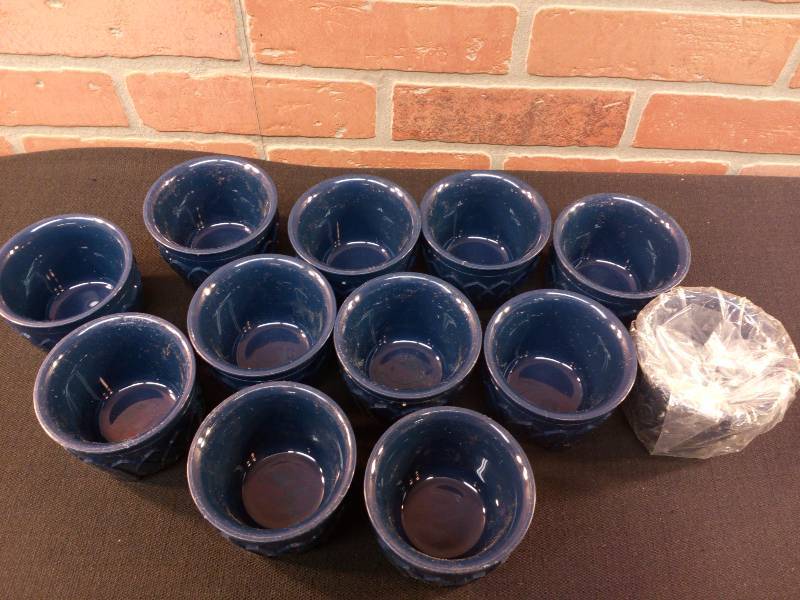 lot 39 image: Dinex Carlisle Fenwick Insulated Bowls