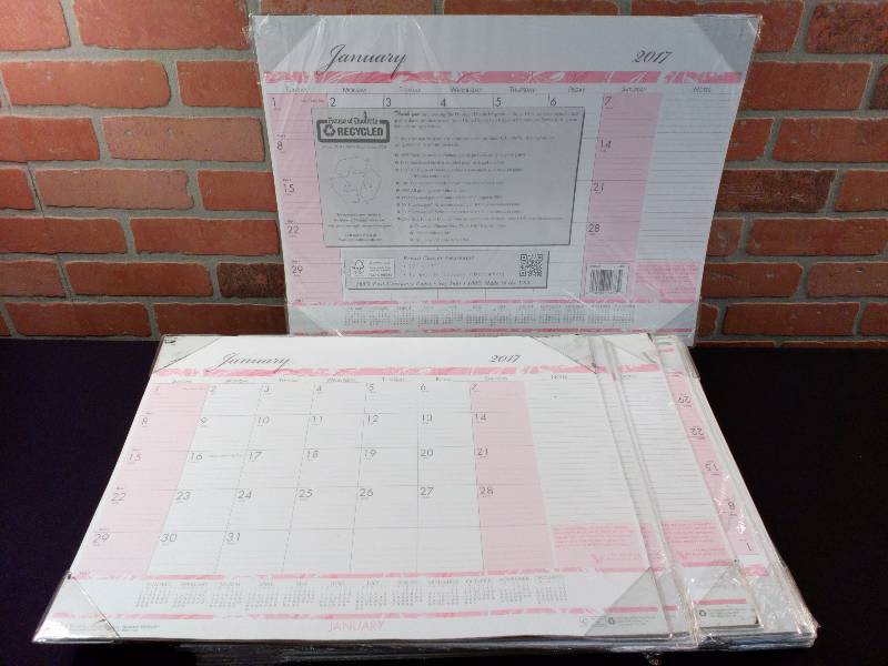 lot 65 image: Desk Calendars 12 month 2017